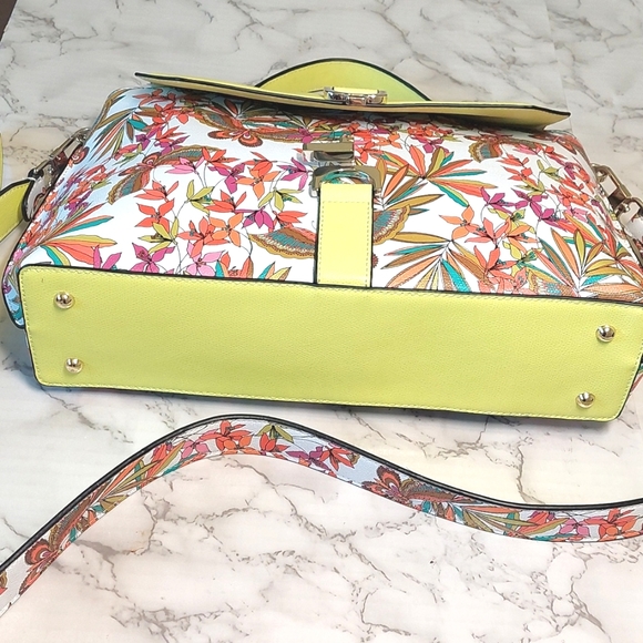 NWOT Trina Turk vegan leather butterfly and floral print handbag - Picture 5 of 12